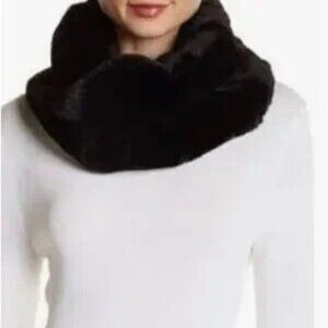 West Loop Faux Fur Infinity Scarf Women’s One Size Black Plush Soft Warm